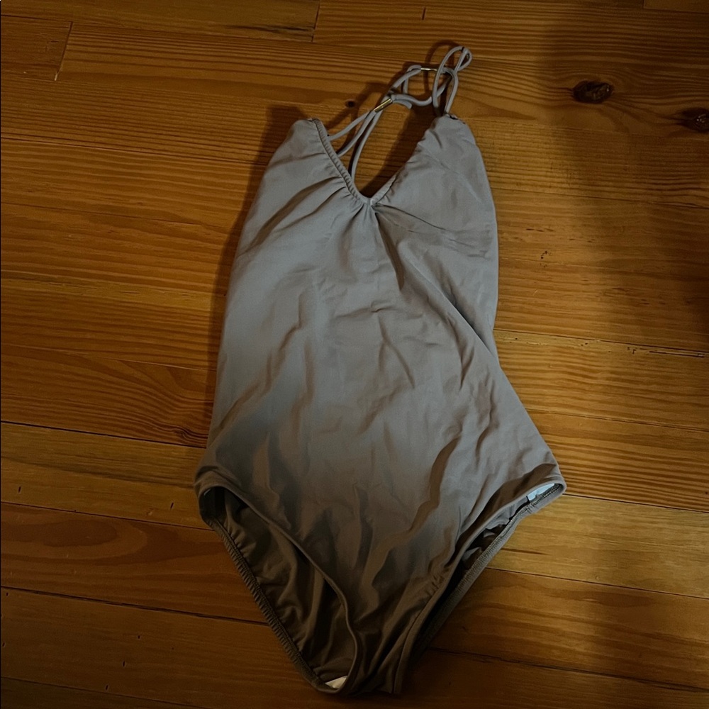 VENUS Charcoal One-Piece Swimsuit